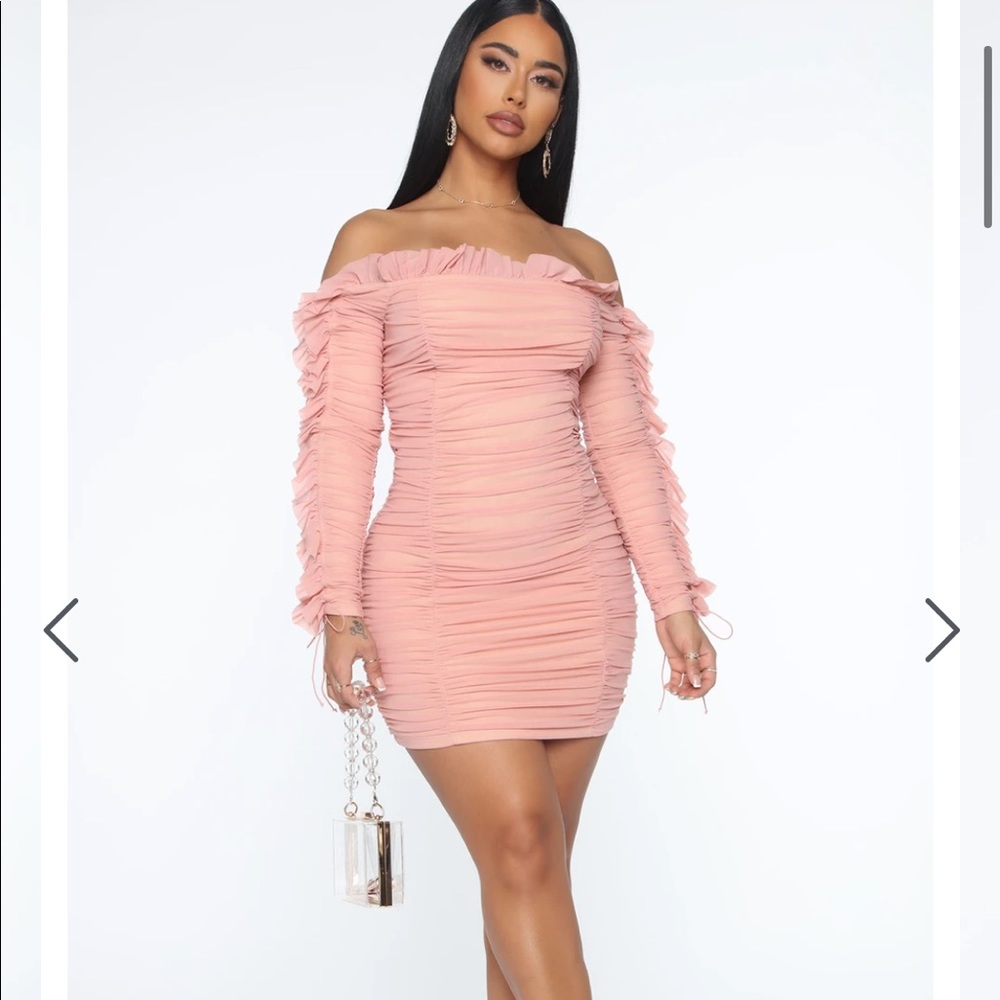 Pink Runched Dress - Picture 5 of 5